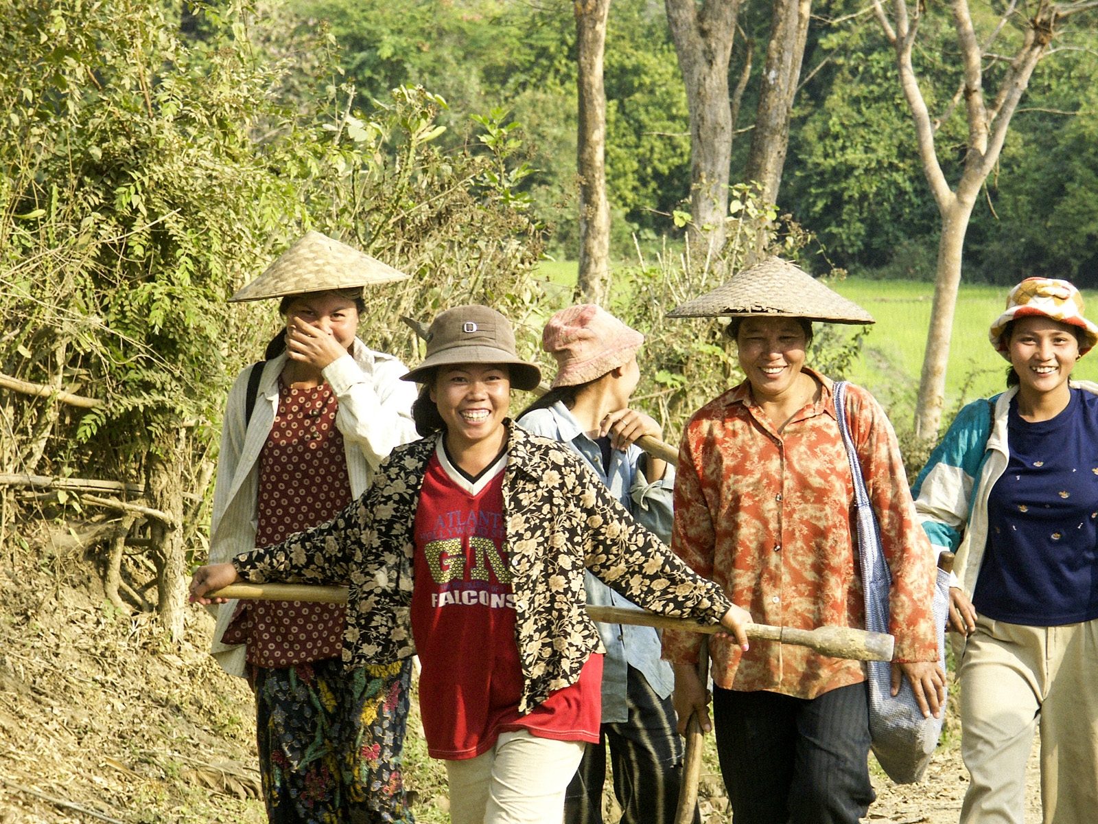 Laos 2004